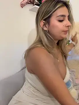 oriana zoeee online show from November 2025 10:23:01 PM