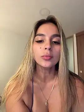 oriana zoeee online show from July 2026 11:32:02 PM