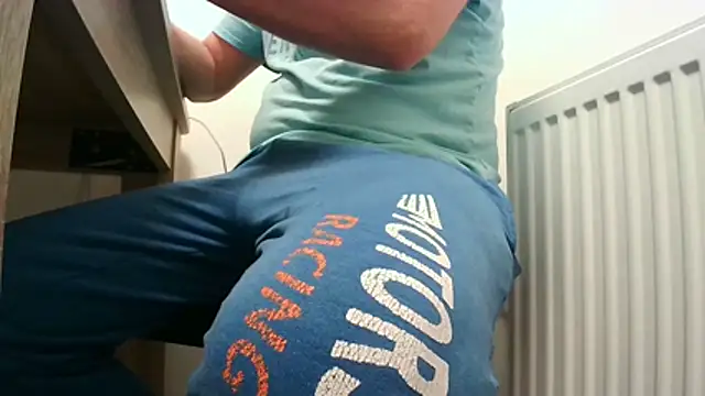 ScalicHat69 online show from June 2026 07:22:02 AM