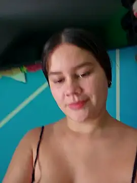 sweet lucia online show from March 2026 03:03:02 PM