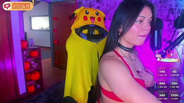 Snapshot of Meli_Pixel chatting on October 2025 09:12:02 PM Meli Pixel online show from October 2025 09:12:02 PM