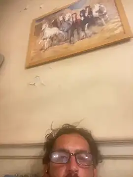 Snapshot of n2flix chatting on December 2025 01:21:02 AM n2flix online show from December 2025 01:21:02 AM