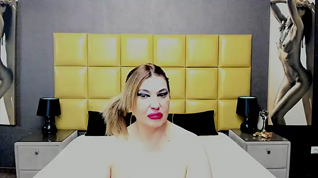 KiraLeila online show from February 2025 03:25:02 PM