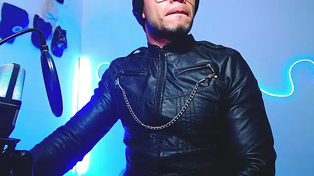 Snapshot of sebastian_horny chatting on November 2025 10:08:02 AM sebastian horny online show from November 2025 10:08:02 AM