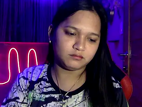 EmpressYna online show from October 2025 07:45:02 PM