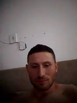 Snapshot of Juninho5755 chatting on October 2025 11:27:01 PM Juninho5755 online show from October 2025 11:27:01 PM