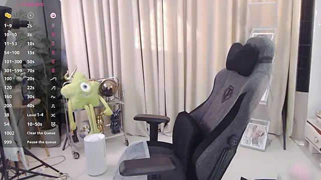 Judy0523 online show from February 2025 09:26:02 AM