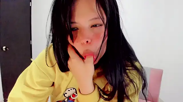 Snapshot of ariakyubi chatting on January 2025 05:59:02 AM ariakyubi online show from January 2025 05:59:02 AM