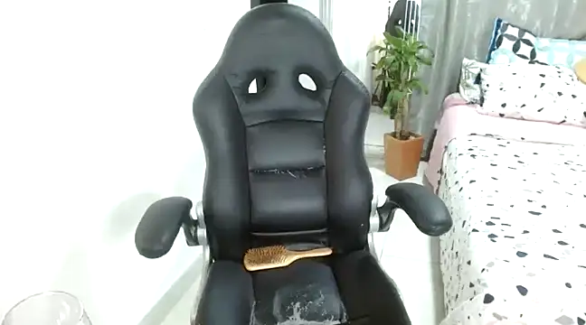 Snapshot of Ariana_girlhots chatting on March 2025 07:36:01 AM Ariana girlhots online show from March 2025 07:36:01 AM