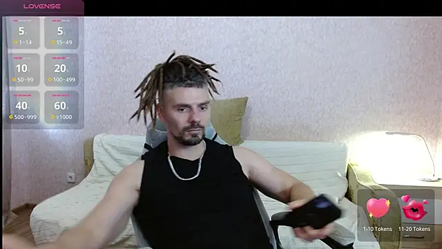 Aestheticguy101 online show from July 2026 01:14:02 PM