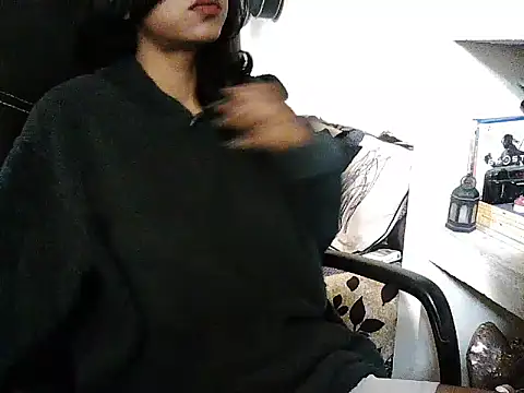 Snapshot of exude_diya chatting on December 2024 06:36:01 AM exude diya online show from December 2024 06:36:01 AM