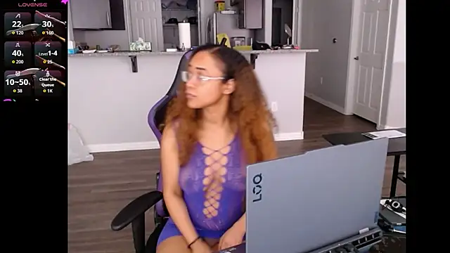 RylHoneyy online show from July 2026 07:41:02 PM