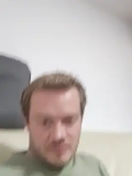 Mia-Sweet2002 online show from April 2026 06:35:01 PM