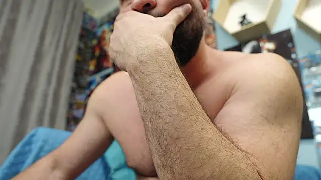 Muscle Bear online show from November 2025 07:02:02 AM