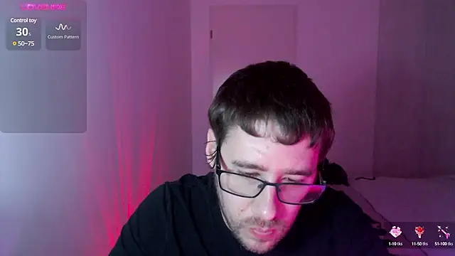 Snapshot of Thomas_Mrd chatting on December 2024 04:11:01 AM Thomas Mrd online show from December 2024 04:11:01 AM