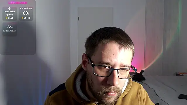 Snapshot of Thomas_Mrd chatting on October 2025 08:45:02 AM Thomas Mrd online show from October 2025 08:45:02 AM