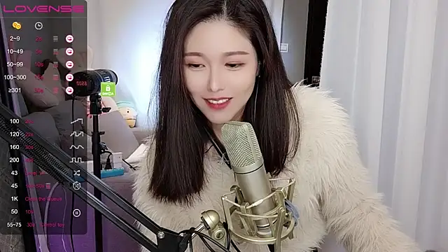 Snapshot of tw_lala chatting on December 2024 07:39:02 PM tw lala online show from December 2024 07:39:02 PM