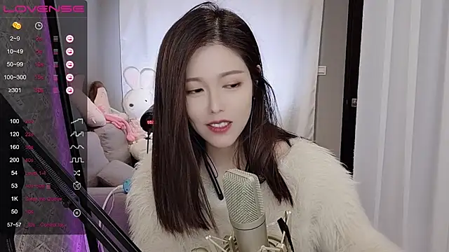 Snapshot of tw_lala chatting on January 2025 07:15:01 PM tw lala online show from January 2025 07:15:01 PM