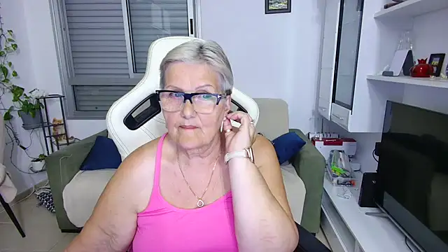 Selenna57 online show from May 2026 05:54:01 PM