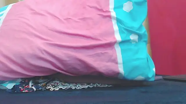 Amber Moore online show from March 2025 03:59:01 PM