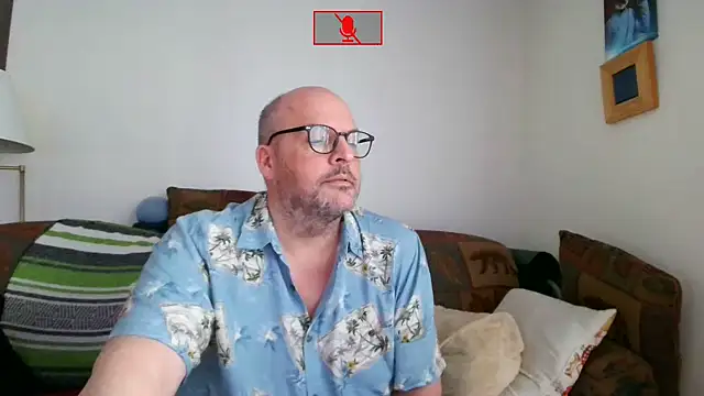 Ursulet US online show from June 2026 10:18:02 PM