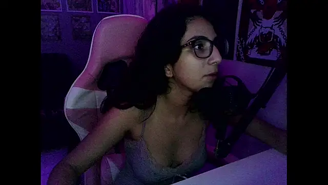 Snapshot of Abysparadise chatting on September 2025 05:12:01 AM Abysparadise online show from September 2025 05:12:01 AM