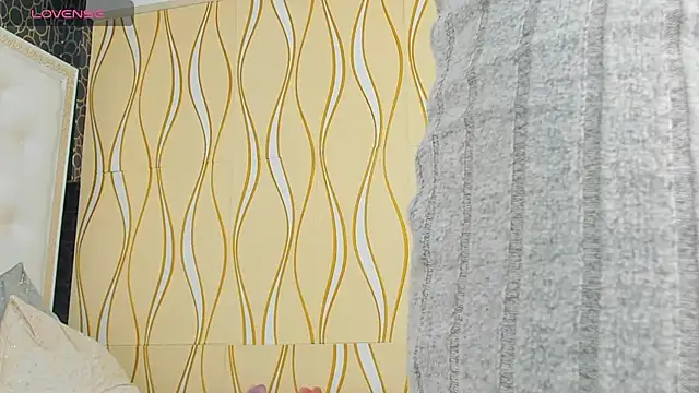 Snapshot of karissia chatting on February 2025 06:15:02 AM karissia online show from February 2025 06:15:02 AM