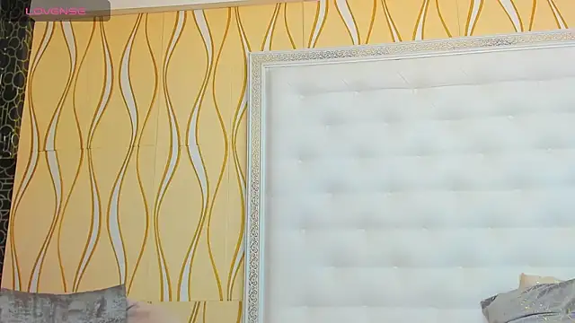 Snapshot of karissia chatting on March 2025 08:45:01 AM karissia online show from March 2025 08:45:01 AM