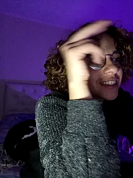 Snapshot of EmmaMelissa0521 chatting on December 2024 03:15:01 AM EmmaMelissa0521 online show from December 2024 03:15:01 AM