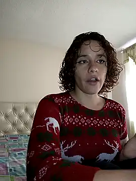 Snapshot of EmmaMelissa0521 chatting on January 2025 09:36:02 PM EmmaMelissa0521 online show from January 2025 09:36:02 PM