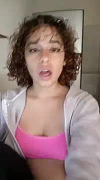 Snapshot of EmmaMelissa0521 chatting on January 2025 07:51:01 PM EmmaMelissa0521 online show from January 2025 07:51:01 PM