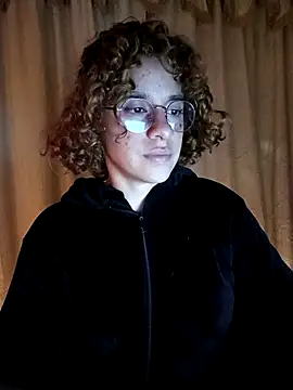 Snapshot of EmmaMelissa0521 chatting on February 2025 03:04:01 AM EmmaMelissa0521 online show from February 2025 03:04:01 AM