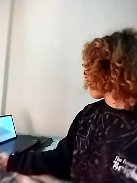 Snapshot of EmmaMelissa0521 chatting on January 2026 01:53:02 AM EmmaMelissa0521 online show from January 2026 01:53:02 AM