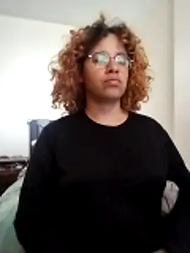 Snapshot of EmmaMelissa0521 chatting on February 2026 06:22:02 PM EmmaMelissa0521 online show from February 2026 06:22:02 PM