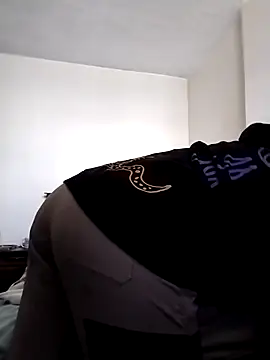 Snapshot of EmmaMelissa0521 chatting on February 2026 07:39:02 PM EmmaMelissa0521 online show from February 2026 07:39:02 PM