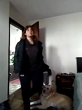 Snapshot of EmmaMelissa0521 chatting on February 2026 09:52:01 PM EmmaMelissa0521 online show from February 2026 09:52:01 PM