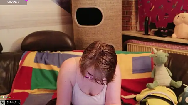 Snapshot of GamerGirl_Eve chatting on February 2026 06:25:01 PM GamerGirl Eve online show from February 2026 06:25:01 PM