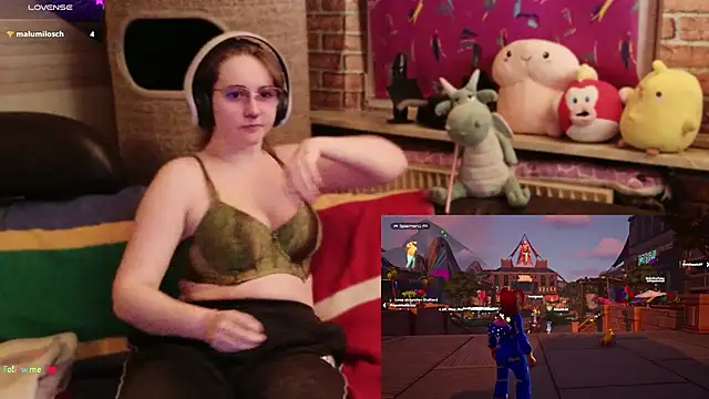 Snapshot of GamerGirl_Eve chatting on February 2026 06:17:02 PM GamerGirl Eve online show from February 2026 06:17:02 PM