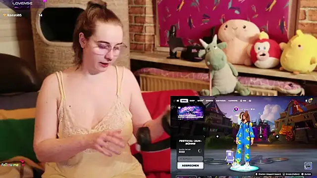 Snapshot of GamerGirl_Eve chatting on February 2026 06:29:02 PM GamerGirl Eve online show from February 2026 06:29:02 PM