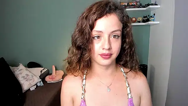 Snapshot of Cassandra_Caiin chatting on December 2024 07:39:02 PM Cassandra Caiin online show from December 2024 07:39:02 PM