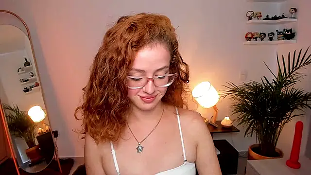 Snapshot of Cassandra_Caiin chatting on February 2025 07:21:01 PM Cassandra Caiin online show from February 2025 07:21:01 PM