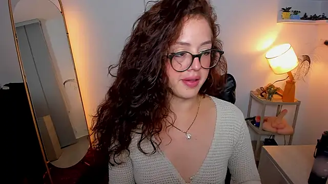 Snapshot of Cassandra_Caiin chatting on October 2025 05:15:01 AM Cassandra Caiin online show from October 2025 05:15:01 AM