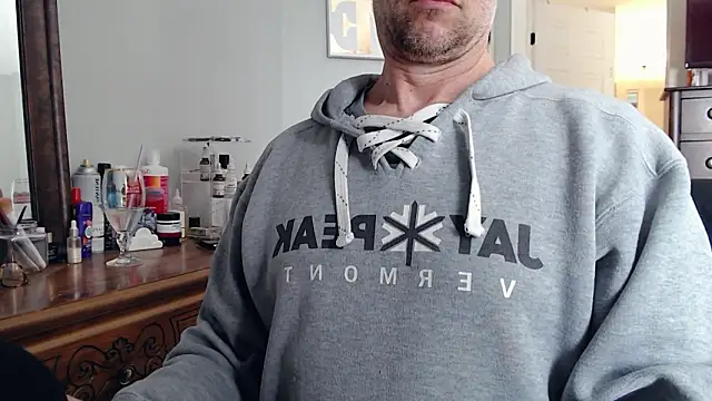 Snapshot of Sweet_little_jj18 chatting on February 2026 07:37:02 PM Sweet little jj18 online show from February 2026 07:37:02 PM