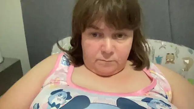 ParisNova online show from November 2025 03:50:01 AM