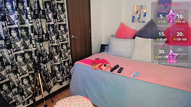 Snapshot of natahottt chatting on February 2025 08:31:01 AM natahottt online show from February 2025 08:31:01 AM