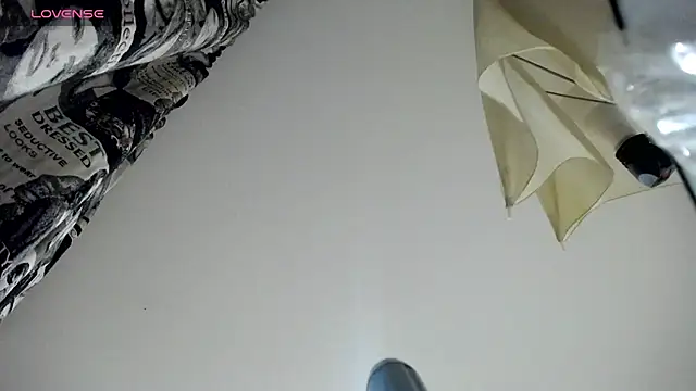 Snapshot of natahottt chatting on February 2025 01:34:01 AM natahottt online show from February 2025 01:34:01 AM