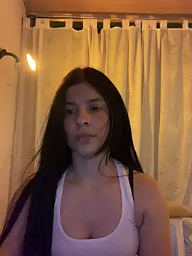 Estefani 32 online show from May 2026 05:31:02 PM