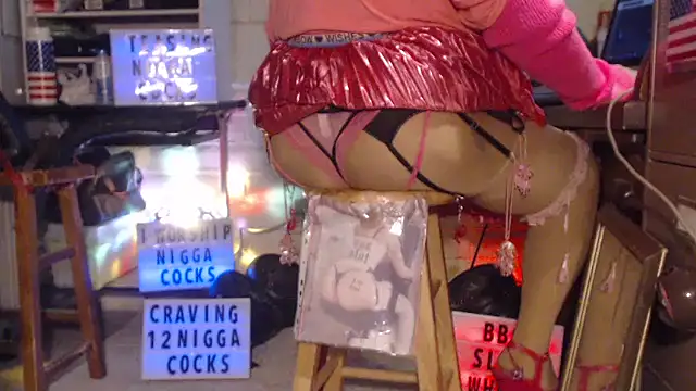 Snapshot of tgirljillforbbc chatting on October 2025 06:28:02 PM tgirljillforbbc online show from October 2025 06:28:02 PM