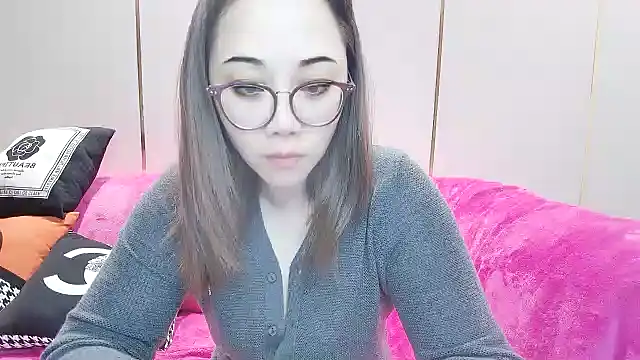 Snapshot of Giuliam chatting on January 2025 01:26:02 AM Giuliam online show from January 2025 01:26:02 AM