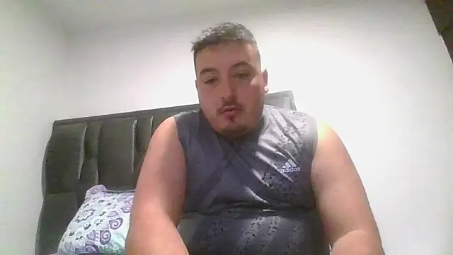 Snapshot of antonycruz chatting on December 2024 04:16:02 AM antonycruz online show from December 2024 04:16:02 AM